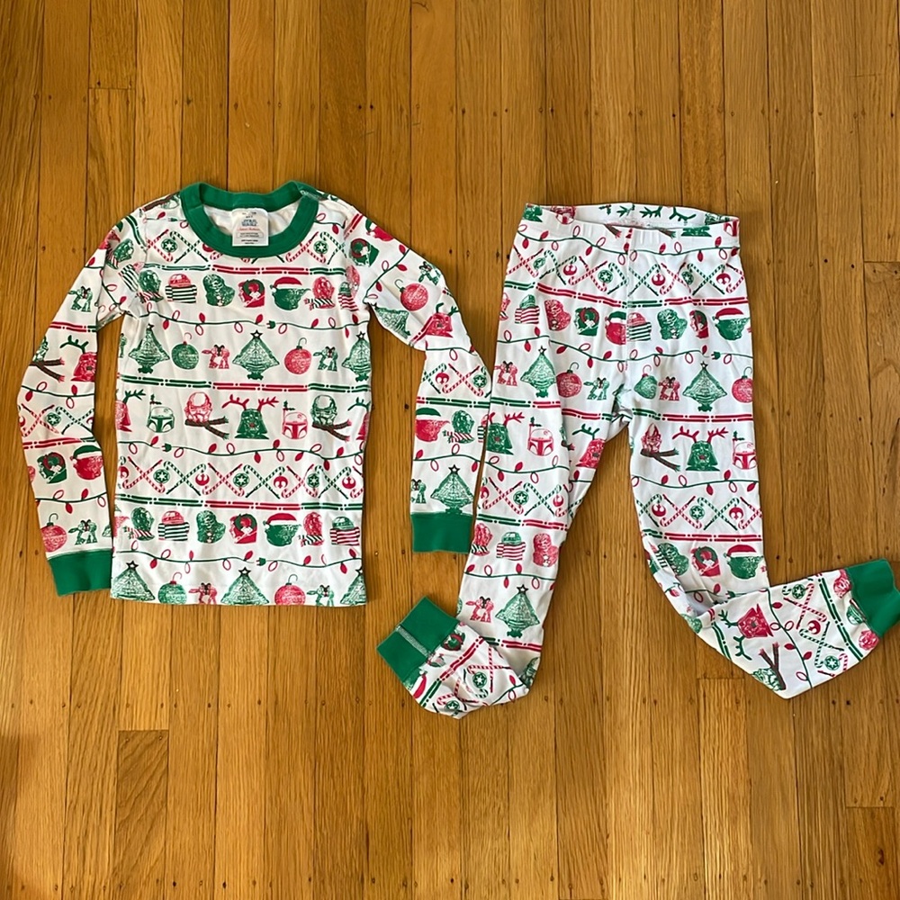 Hanna Andersson Star Wars holiday pajamas size 120cm 6/7